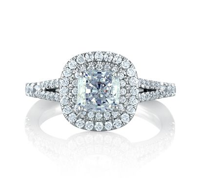 2025's Top Stackable Engagement Ring Trends You Need To See